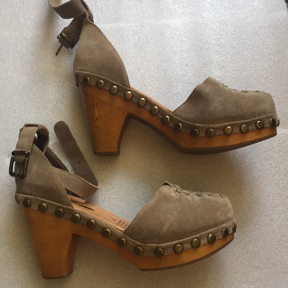 Jeffrey Campbell and free people clogs